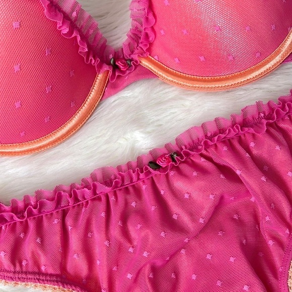 Delicates Mesh Bra and Panty Set - Picture 3 of 5